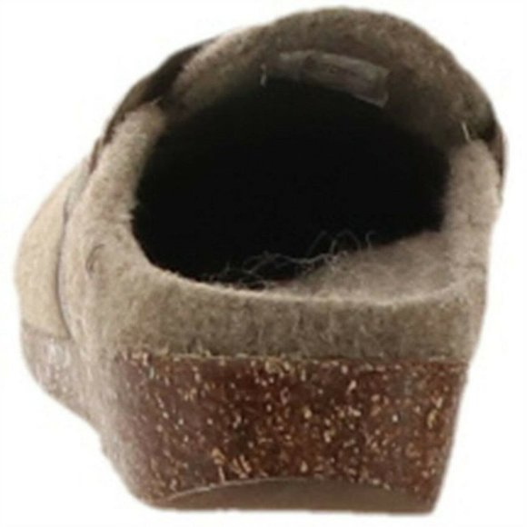 earth origins felt clogs